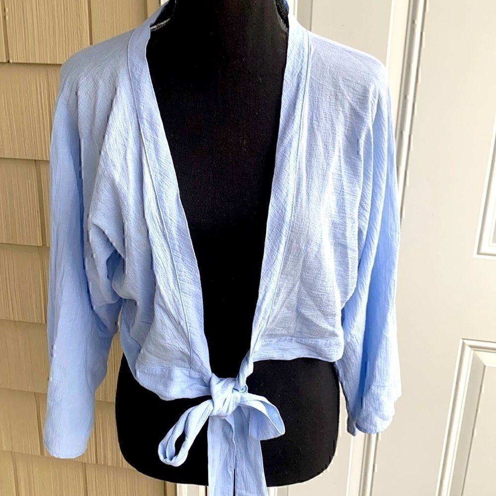 New! Blue Life Wrap Crop Top Baby Blue Small - Picture 3 of 7